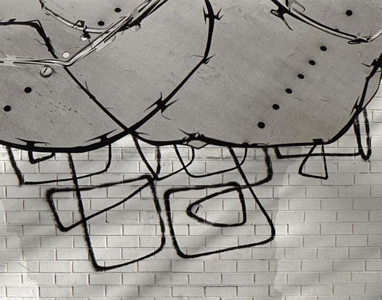 B&W Brooklyn graffiti